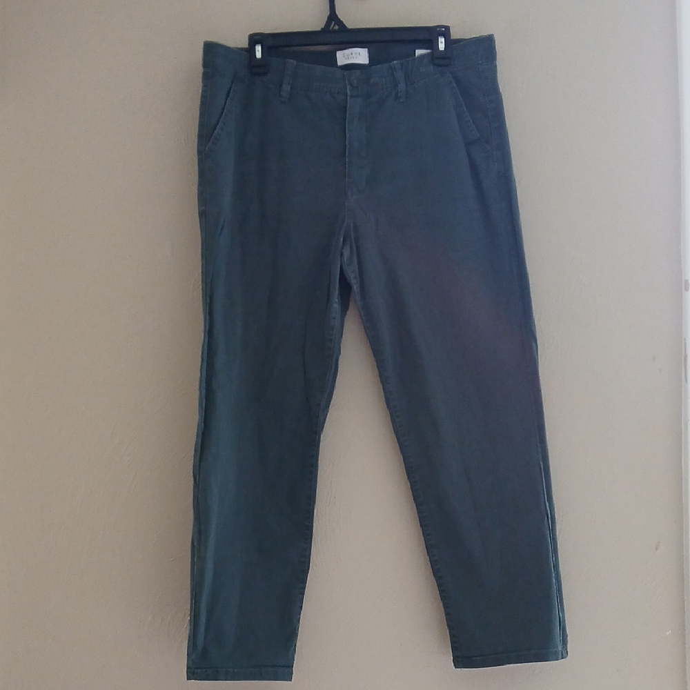 Classic Women's‎ Green Chinos Sz 12/31